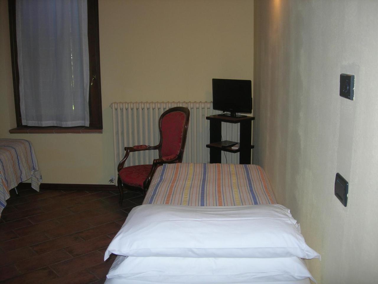 Agriturismo Campass Castelvetro Piacentino ภายนอก รูปภาพ